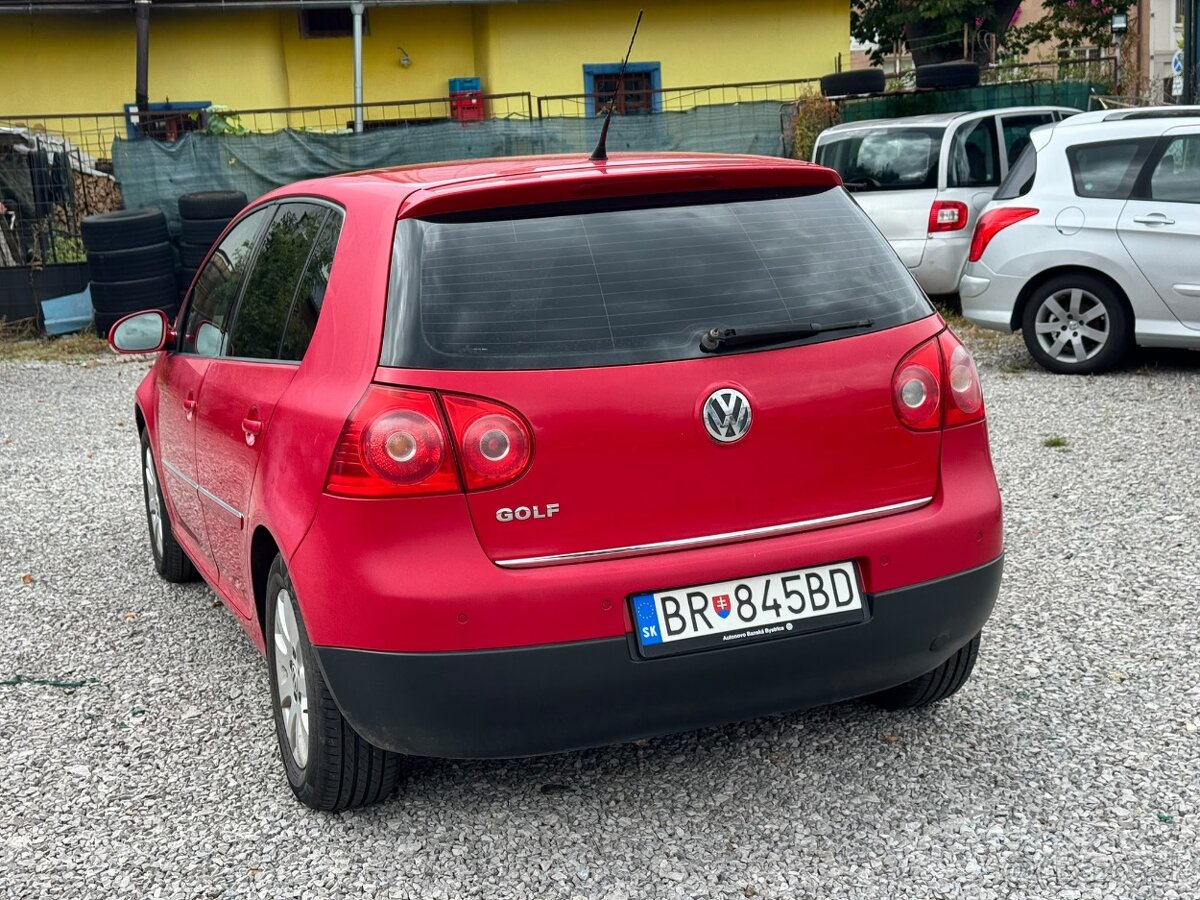 Volkswagen golf 5 1.4